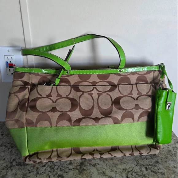 Coach Tote Bag - Picture 2 of 12